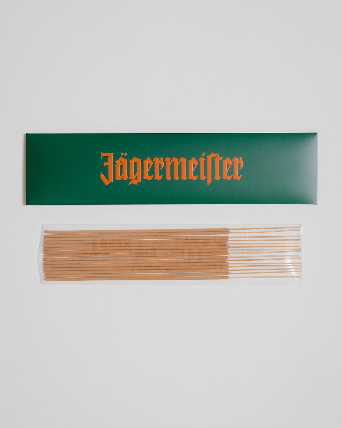 Ambalaj de brand Jägermeister cu bețișoare parfumate 